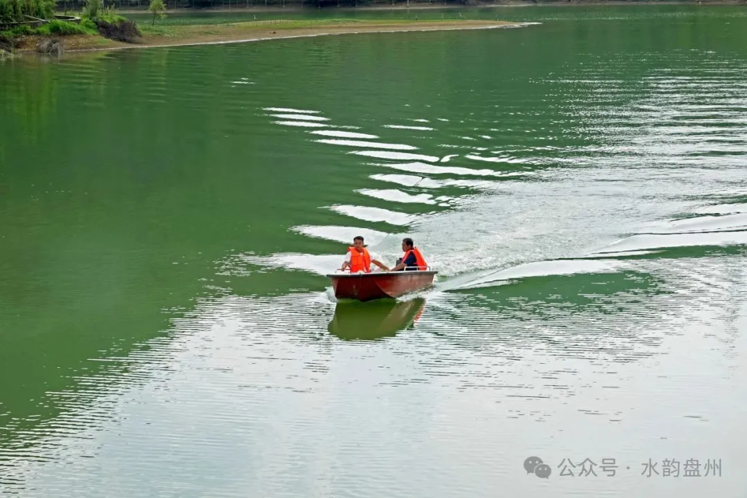 盘州市严阵以待 守护河湖保安澜